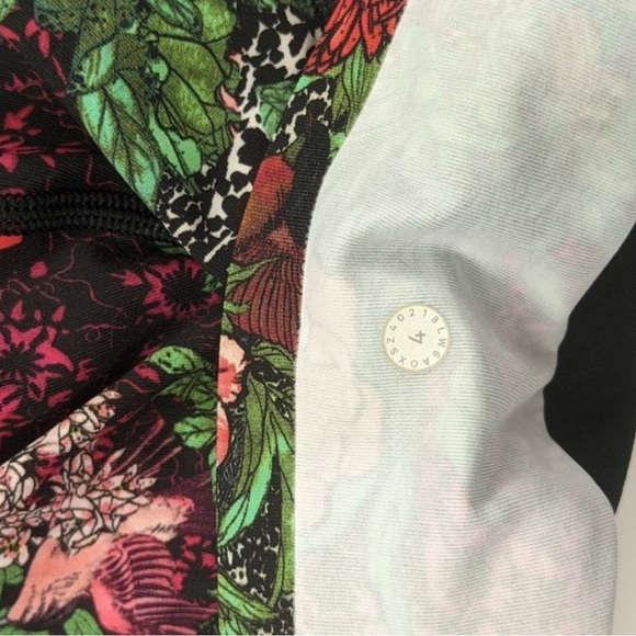 Lululemon Time To Sweat Crop 23" Zen Garden Multi - Picture 8 of 9